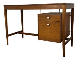 Example of Kipp Stewart Desks