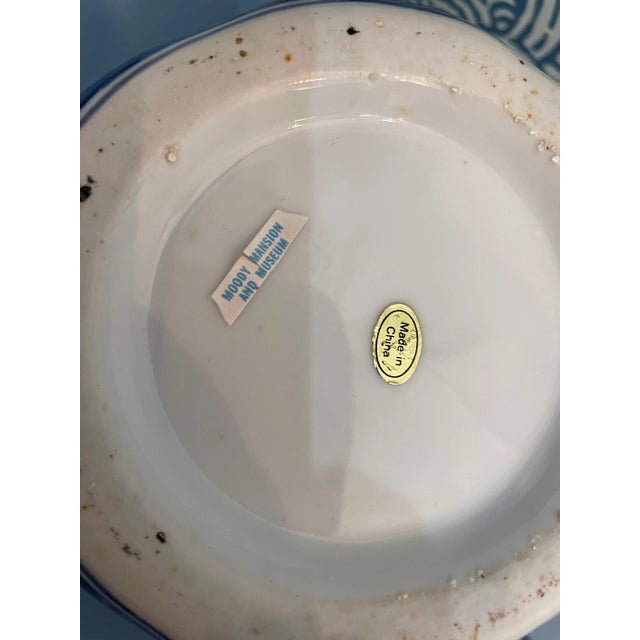 1990’s Chinoiserie Blue and White Porcelain Pumpkin Jar For Sale In New Orleans - Image 6 of 8