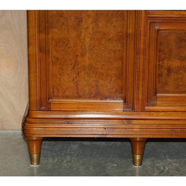 French Art Nouveau Burr Walnut Bookcase by Leon Jallot For Sale - Image 6 of 18