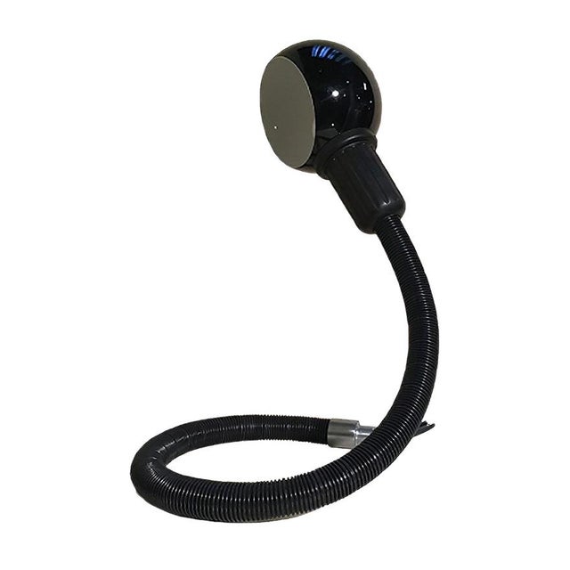 Metal Black Table Lamp by Isao Hosoe for Valenti Luce, 1968 For Sale - Image 7 of 7