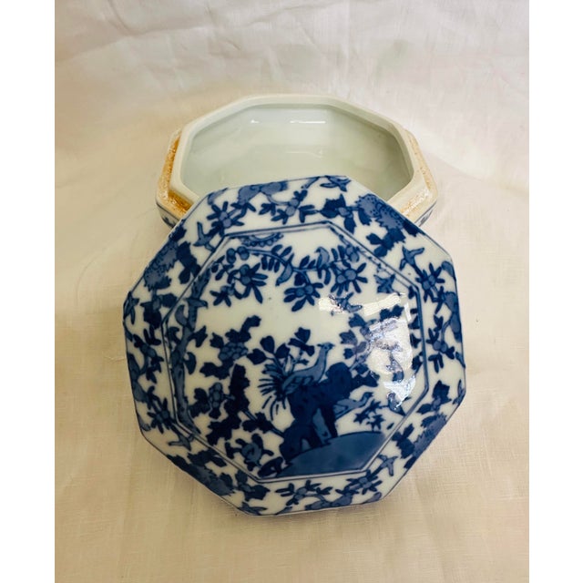 Vintage Blue & White Porcelain Trinket Box For Sale In Palm Springs - Image 6 of 9