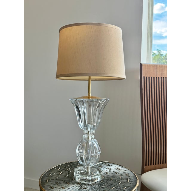 Vintage French Regency Crystal Art Verrier (Art Glass) Table Lamp Att. Art Vannes For Sale - Image 9 of 16