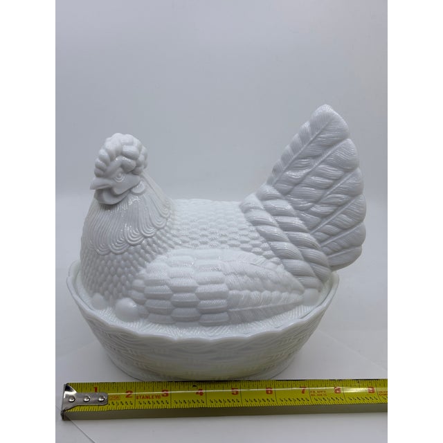 White Vintage Milk Glass Hen on Nest Decorative Bowl For Sale - Image 8 of 10