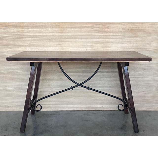 Early 19th Century Spanish Baroque Work Side Table , Restored For Sale - Image 16 of 18