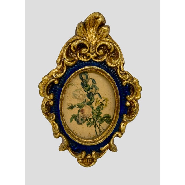 Mid‑20th Century European Ornate Rococo‑Style Wood Oval Frame — Gilded Blue With Floral Botanical Silk‑Screen Print For Sale - Image 12 of 12