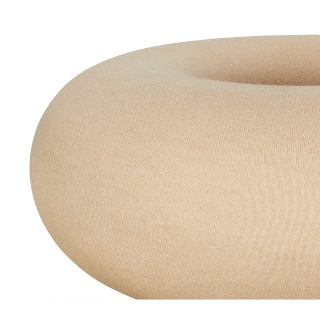 Sabine Marcelis Hem Boa Sculptural Pouf/Ottoman – Contemporary Organic Modern by Sabine Marcelis For Sale - Image 4 of 9
