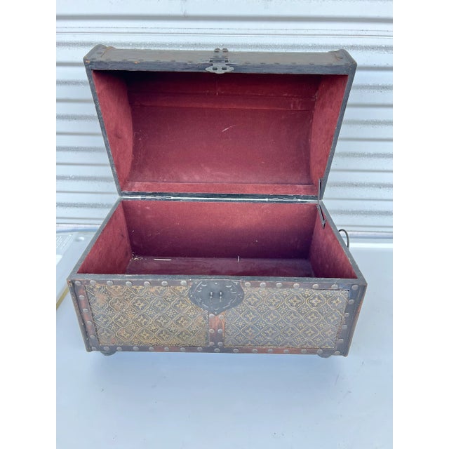Mid 20th Century Mid 20th Century Vintage Decorative Wood Dome Treasure Chest Box For Sale - Image 5 of 10