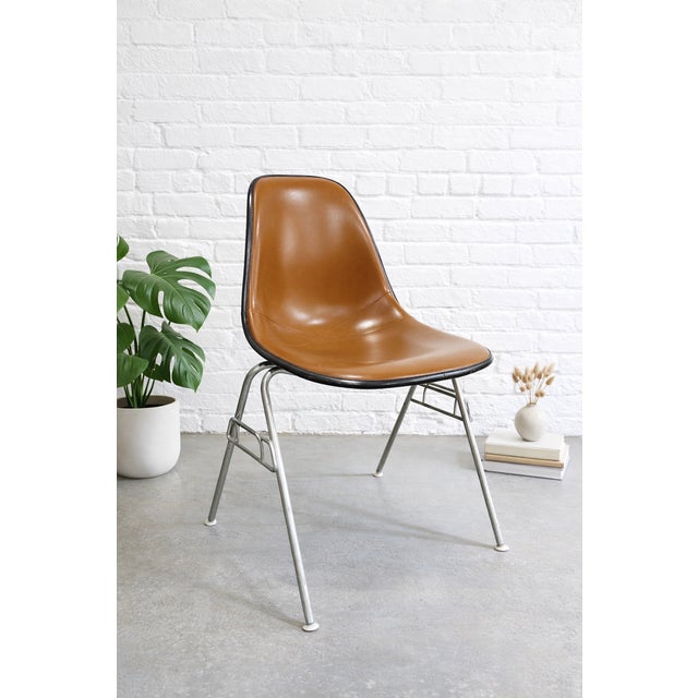 Mid-Century Modern Vintage Herman Miller Eames Upholstered Fiberglass Shell Chair – Stacking Wire Base, C. 1950's For Sale - Image 3 of 12