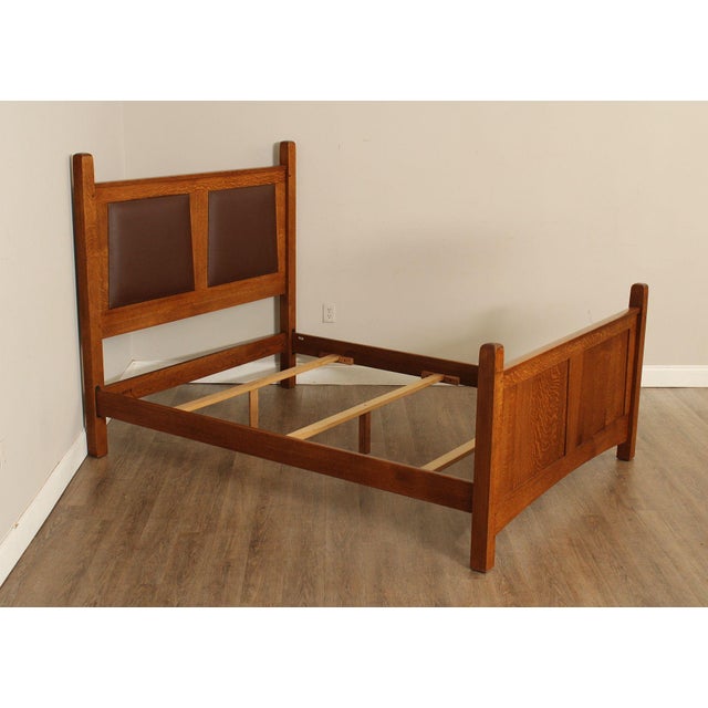 High Quality American Made Queen Size Oak Bed with Inset Leather Panels. Finish #35 Fayetteville