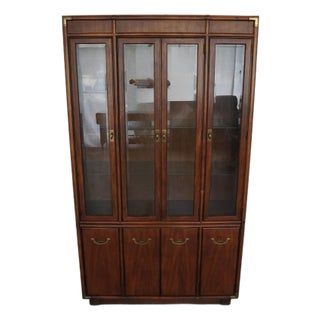 Vintage Drexel Accolade II Illuminated China Cabinet For Sale
