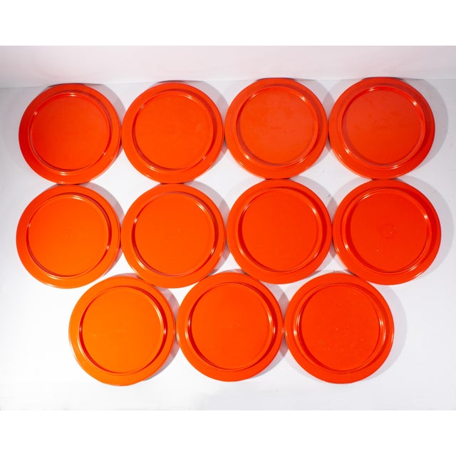Mid-Century Modern Orange Melamine Stackable Dinner Plates, Set of 11 by Massimo Vignelli for Heller For Sale - Image 3 of 9