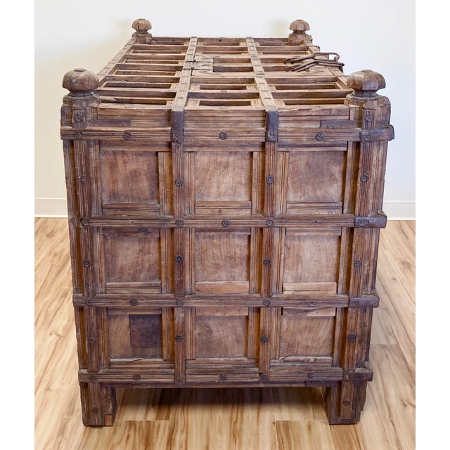 Late 19th Century Substantial Antique 19th C Damchiya Anglo Indian Dowry Trunk For Sale - Image 5 of 13