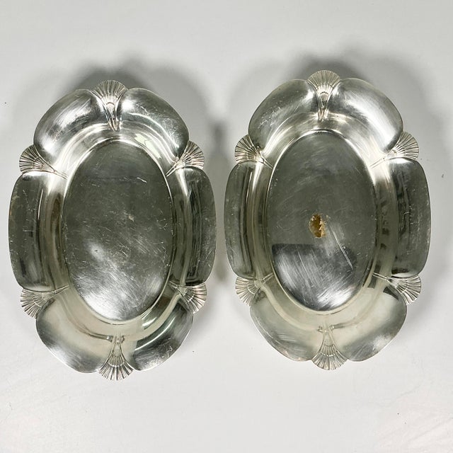 This pair of Antique English Silverplated Serving Bowls are lovely. They feature an Art Deco Fan motif with a scalloped...
