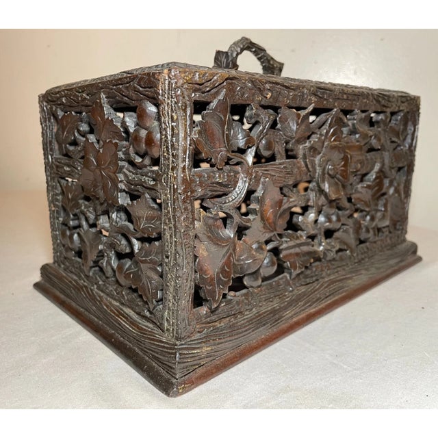Antique Hand Carved German Black Forest Wood Reticulated Floral Dresser Box For Sale - Image 13 of 17