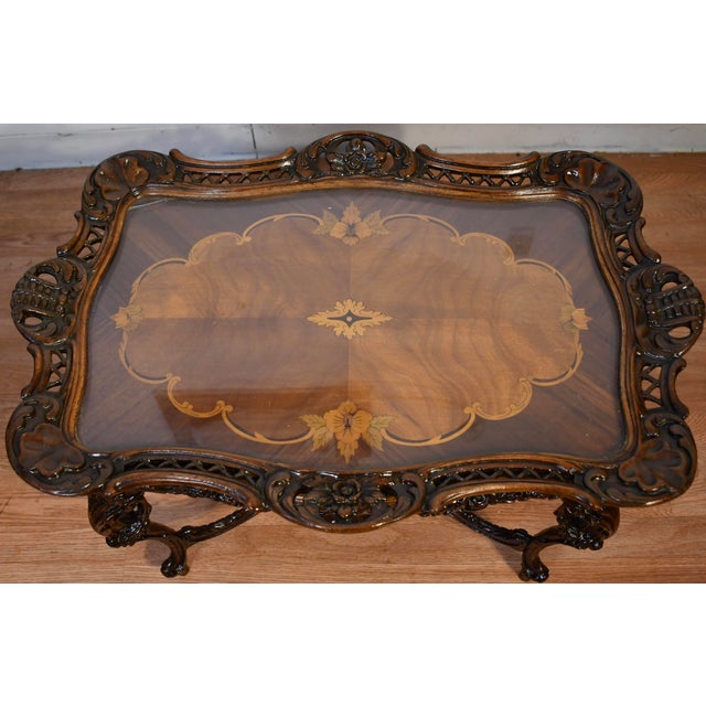 1920 Antique French Louis XV Walnut Floral Inlay Coffee Table With Glass Tray For Sale - Image 10 of 13