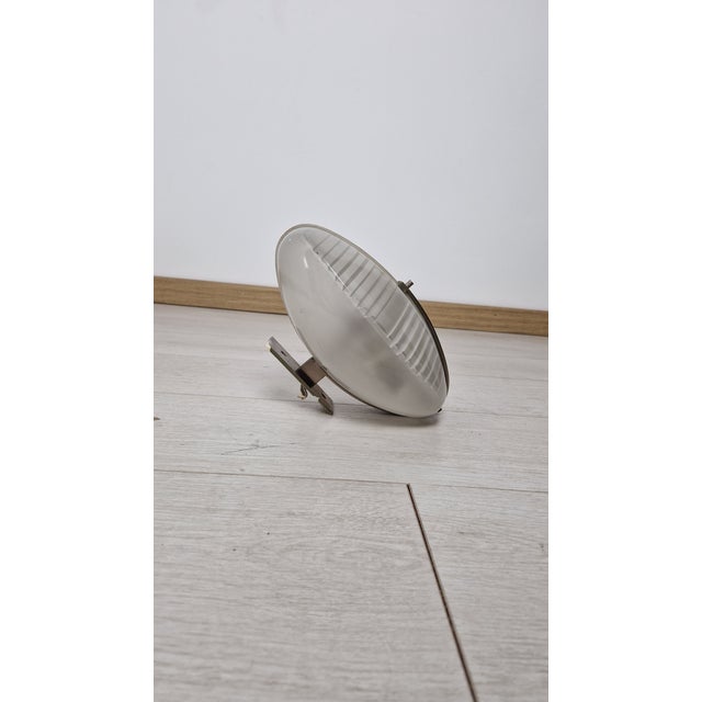 Artemide Lambda Wall Lamp in Nickel-Plated Brass with Pressed Glass Diffusers by Vico Magistretti for Artemide, 1960s For Sale - Image 4 of 17