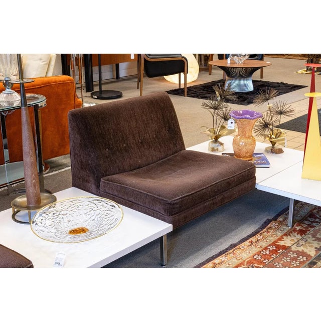 White George Nelson for Herman Miller Modular Steel Frame 2-Piece Seating & Table 60s - 2 Pieces For Sale - Image 8 of 10