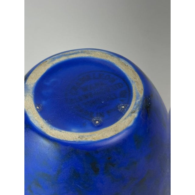 Ceramic Chameleon Ware Urn Vase in Cobalt Blue Ceramic from George Clews, England 1930s For Sale - Image 7 of 10