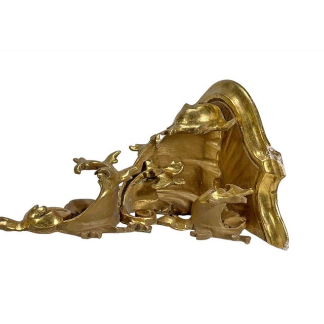 Baroque 1940s Pair of Italian Baroque Gilt Wood Wall Shelves For Sale - Image 3 of 8