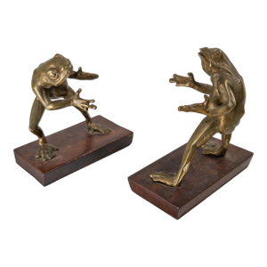 20th Century Pair of Brass Frog Form Decorative Figures or Bookends