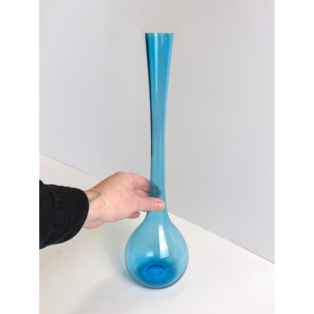 Mid-Century Pale Blue Glass Bottle Vase by Arthur Percy for Gullaskruf, Sweden, 1960s For Sale - Image 6 of 10