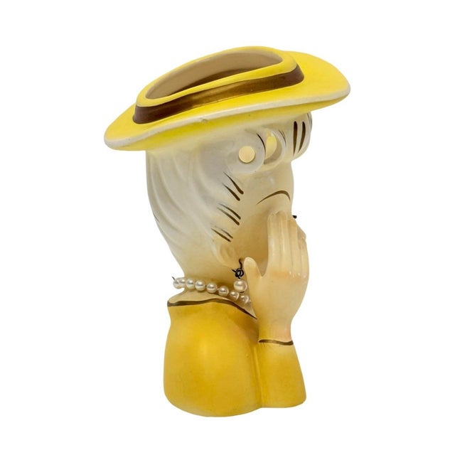 Vintage Arnart Head Vase Lady Yellow Hat Pearl Necklace Earrings Japan. Beautiful vintage Arnart Creations lady head vase...