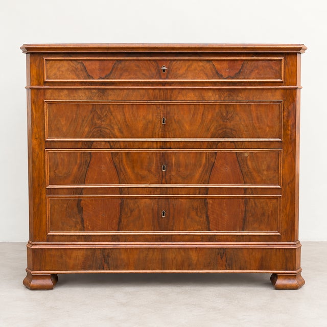 1920s Louis Philippe Style Walnut Chest of 4 Drawers, 1920s For Sale - Image 5 of 11