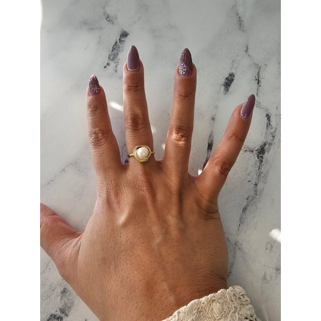 ♥ Ring Summary ♥ Main Stone: Pearl Pearl Size: 8MM Band Material: 14k Yellow Gold Dimensions: 12MM x 12MM Weight: 4 grams...