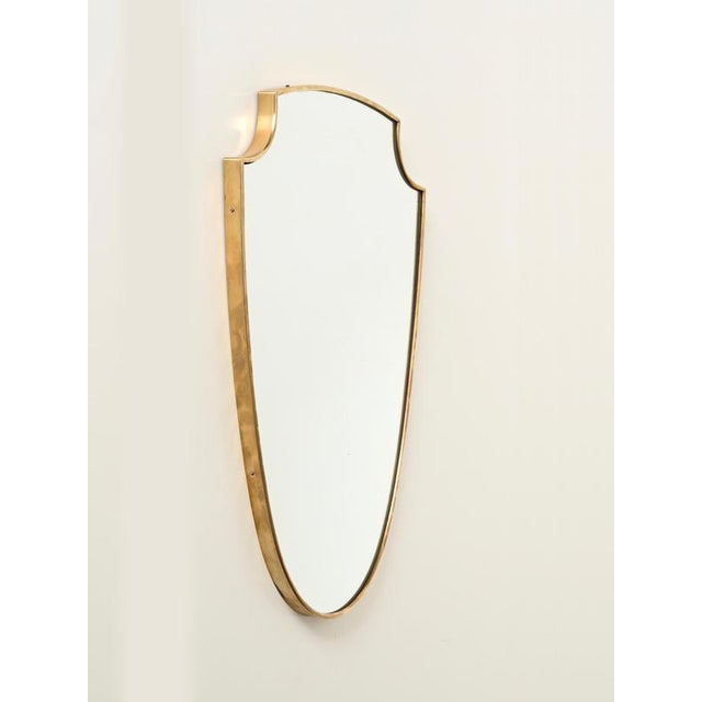 Italian Shield-Shaped Brass Mirror attributed to Gio Ponti, Italy, 1950s For Sale - Image 9 of 13