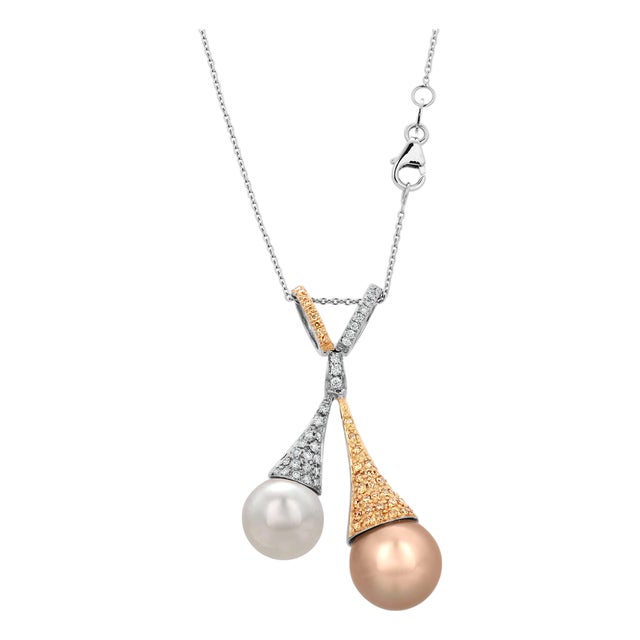 18 Karat Gold Fancy White Yellow Diamond 0.60 Carat White Golden Pearls Pendant For Sale