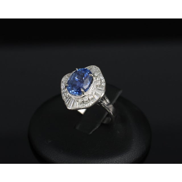 Late 20th Century 4.26ct Gia Ceylon Cornflower Blue Sapphire 0.71ct Diamond Platinum Ring Size 6.5 For Sale - Image 9 of 18