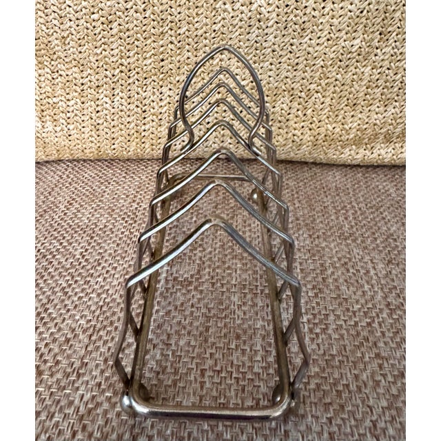 1940s English Silver-Plated Toast Rack With Loop Handle | Made in England For Sale - Image 11 of 12