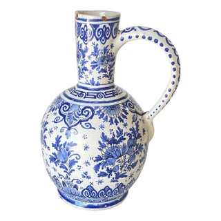 Delft Jug in White and Blue Faïence by Adrian Pynacker, 1700s For Sale