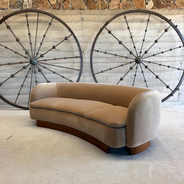 1990s Muir Curved Sofa Lawson-Fenning Mid Century Post Modern Luxury For Sale - Image 5 of 11