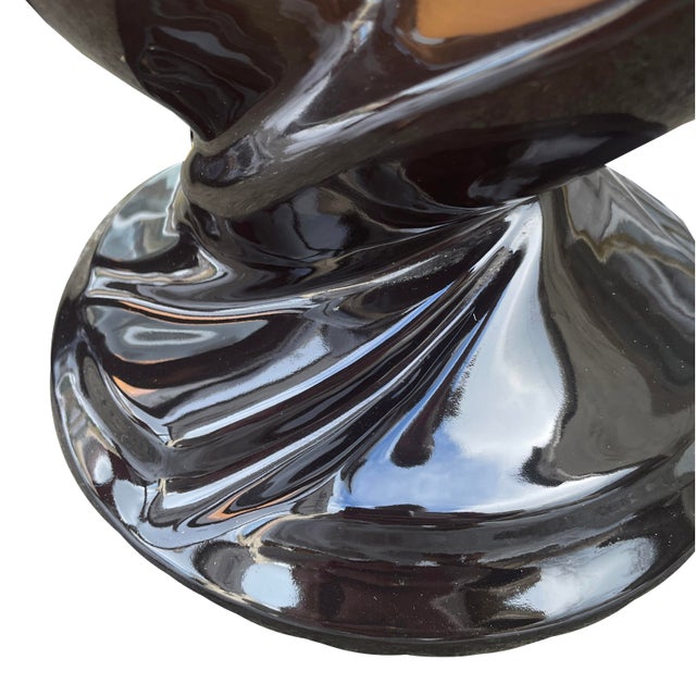 1970s 1970s Pair of Vintage Harris “Lamp of Elegance” Bedside Lamps. For Sale - Image 5 of 8