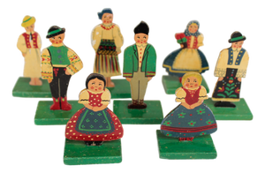 Small Flat Wooden Figures, 1890s, Set of 8