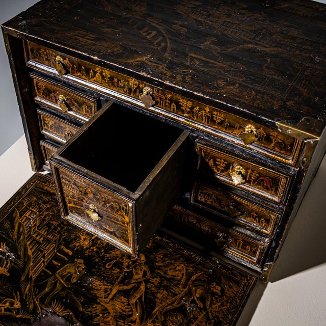 Black Lacquered and Gilt Cabinet, Germany, 1700s For Sale - Image 8 of 9