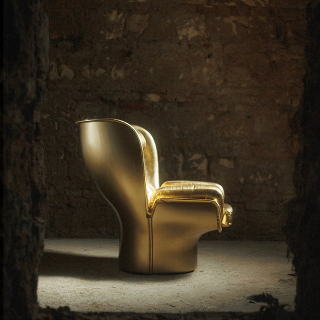 Joe Colombo Golden Limited Edition Elda Chair No. 8/20 by Joe Colombo for Longhi, Italy For Sale - Image 4 of 11