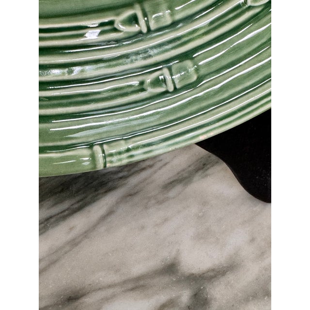 Bordallo Pinheiro Late 20th Century Made in Portugal Bordallo Pinheiro Attributed 13.25" Platter - Asparagus Motif For Sale - Image 4 of 11