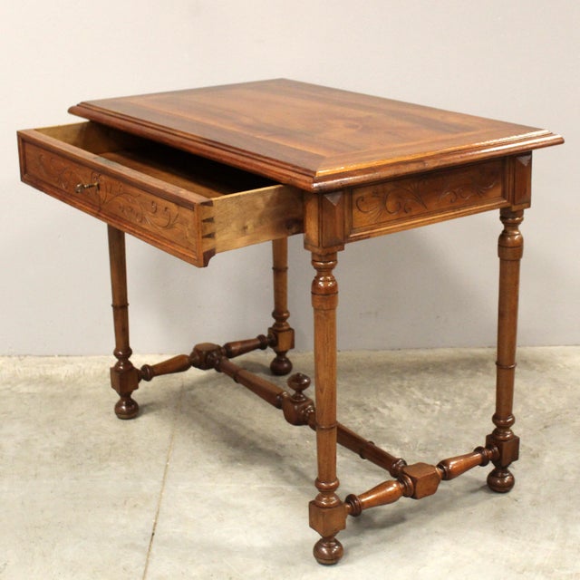 Walnut Writing Table, 19th Century For Sale - Image 6 of 16