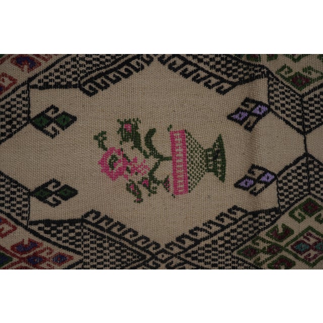Mid 20cty Diamond Pattern Jajim Kilim With Muted Colors 5'6'' X 7'6'' For Sale - Image 9 of 10