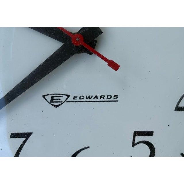 Vintage Edwards Industrial Electric Wall Clock With Aluminum Case – Mid-Century Modern For Sale - Image 4 of 6