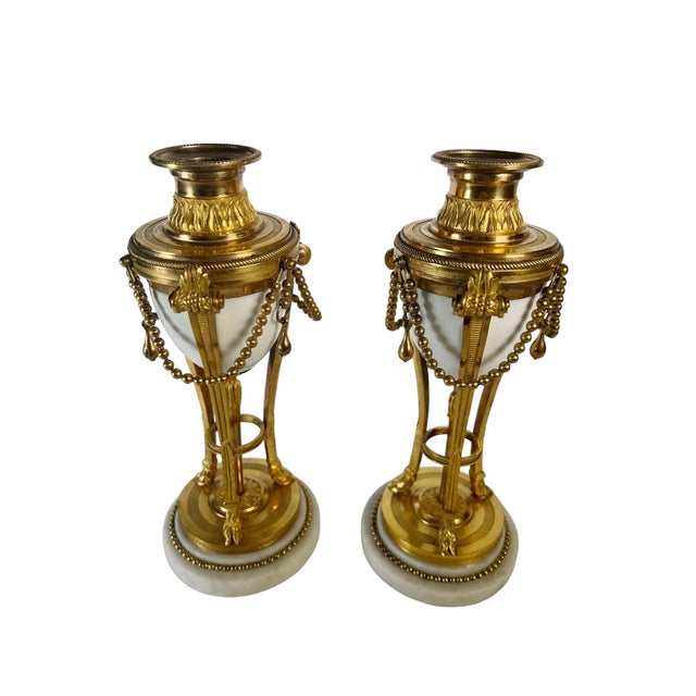 Late 19th Century White Porcelain Cassoulets - a Pair For Sale - Image 4 of 4