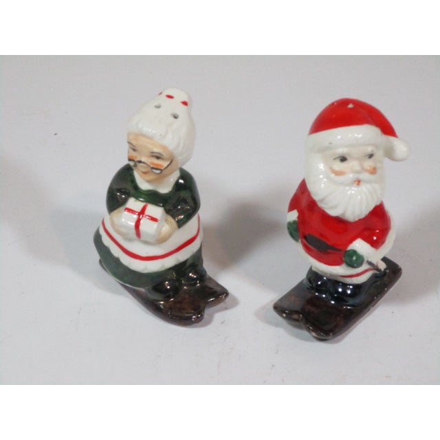 1960s Santa and Mrs. Claus Salt and Pepper Shakers - a Pair For Sale - Image 9 of 9