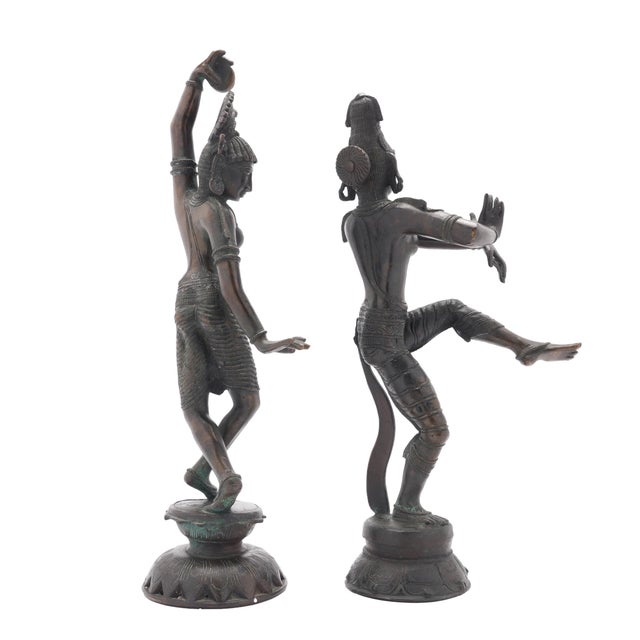 Indian Pair of Cast Bronze Tamil Nadu Panchaloha Figures of Shiva and Parvati, 1800's For Sale - Image 3 of 7