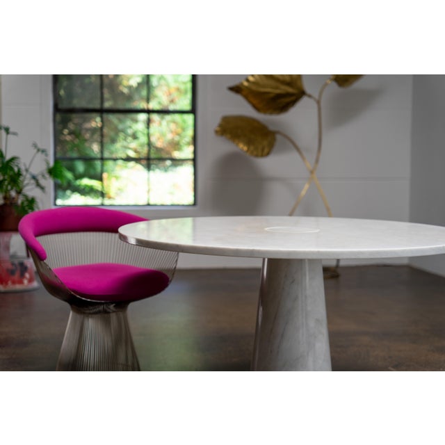 Eros' Dining Table by Angelo Mangiarotti Skipper, Italy 1971 Crafted from white Carrara marble with characteristic grey...