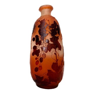 Gallé Signed Large Vase ‘Grape Cluster’ Art Nouveau 1900 For Sale