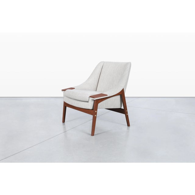 Mid-Century Modern Scandinavian Modern Walnut Armchair Attributed to Folke Ohlsson for Dux For Sale - Image 3 of 12