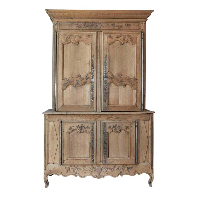 French Early 19th Century Provincial Oak Buffet Deux Corps For Sale