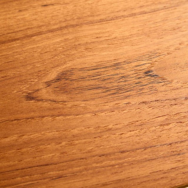 Dining Table in Teak and Oak For Sale - Image 15 of 18